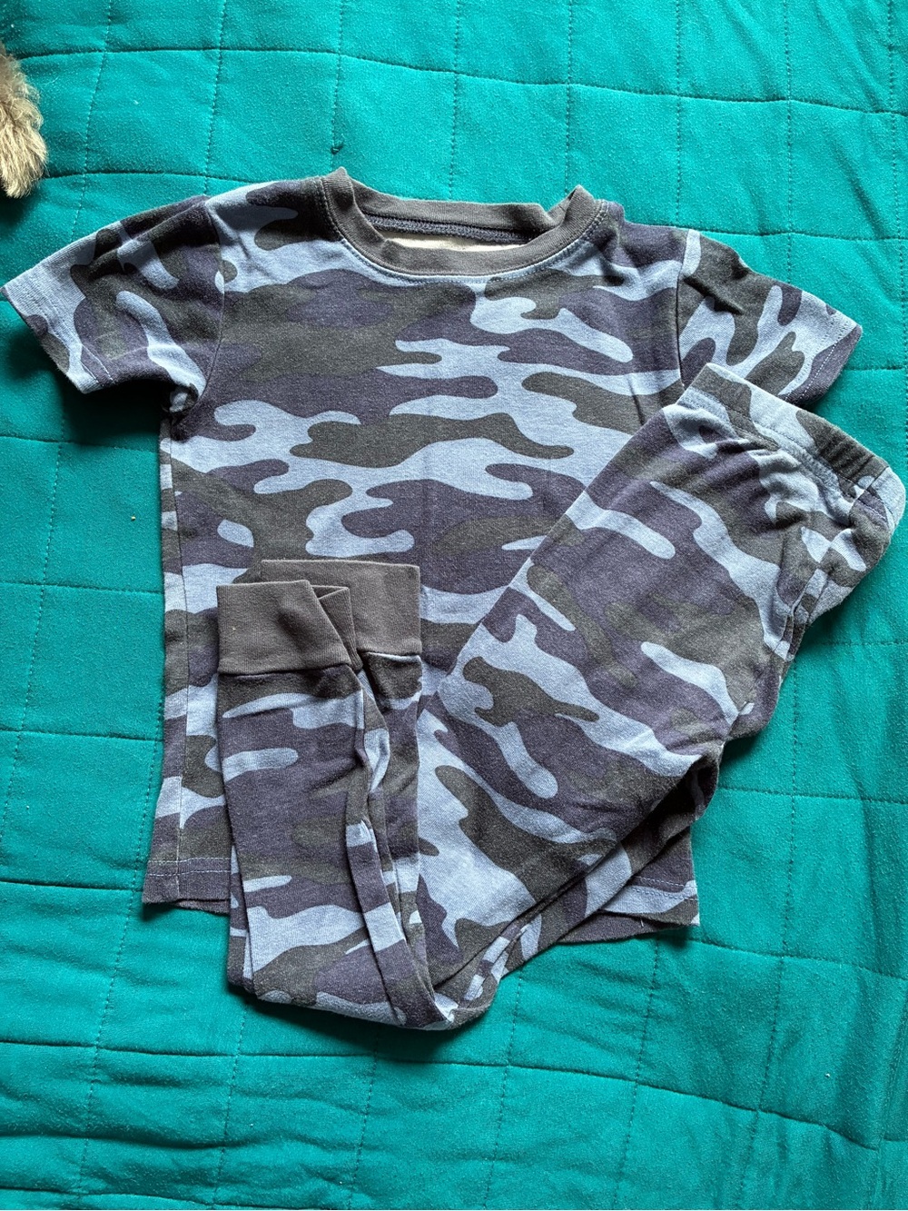 Carter's Gray and Black Camo Short Sleeve Tee and Jogger style pjs
